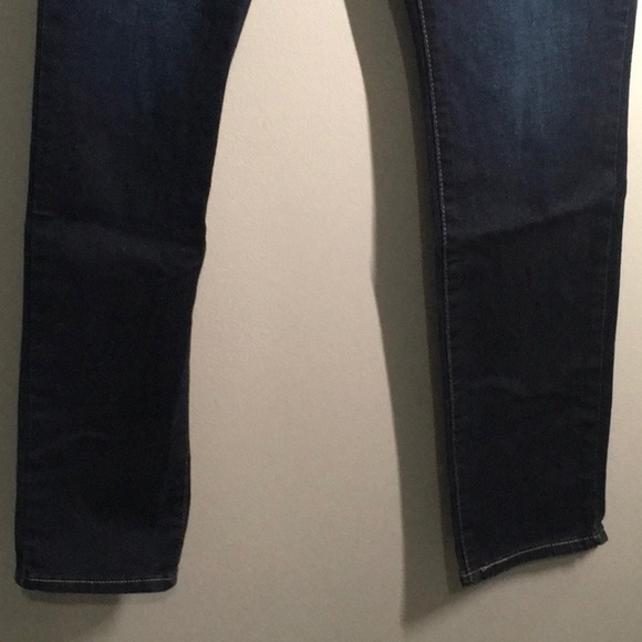 Levi’s jeans women's size 2 skinny pull-on pull on blue jeans elastic waist - Picture 15 of 15